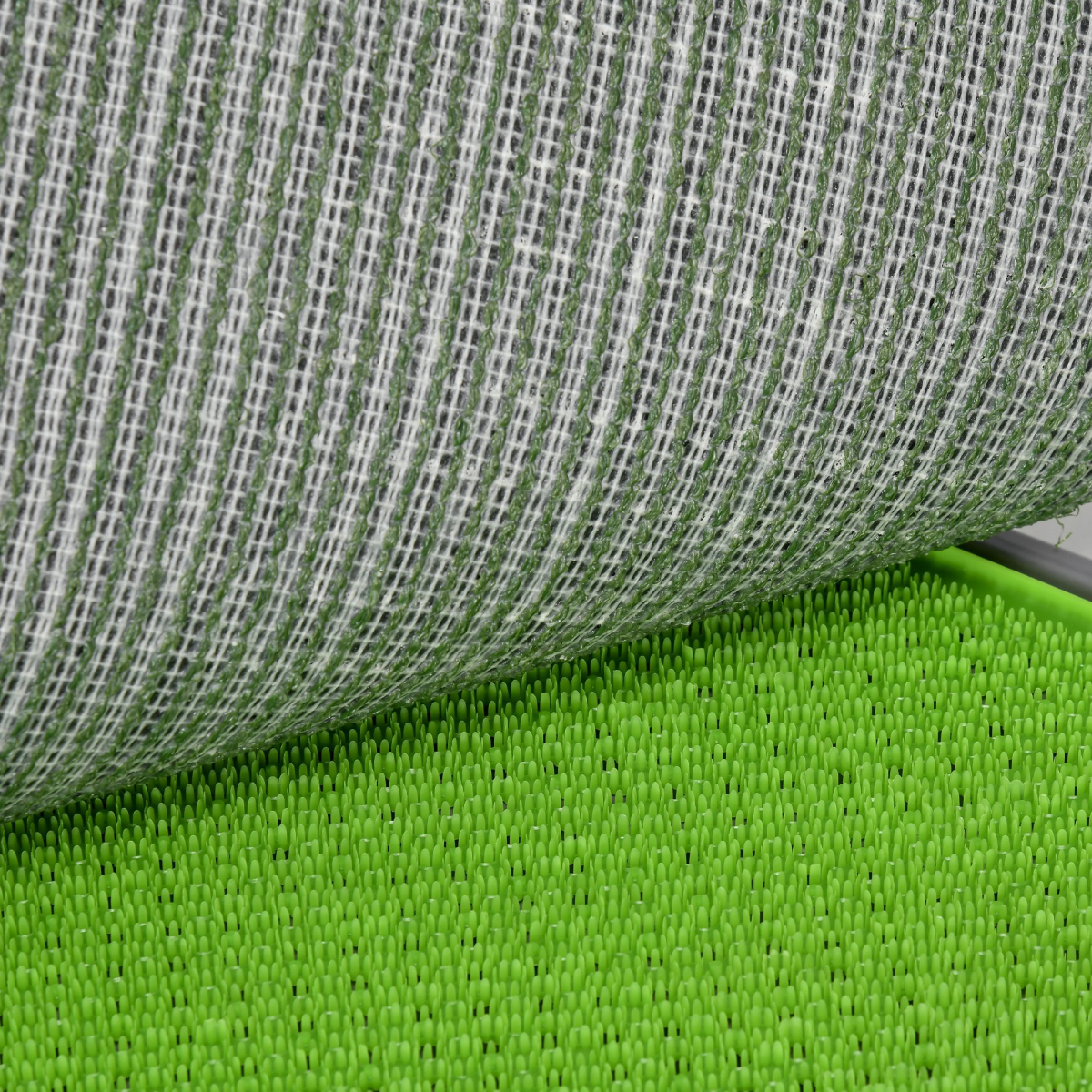 Dog Toilet Potty Tray with 2 Artificial Grass Pads, 67 x 41cm - Green