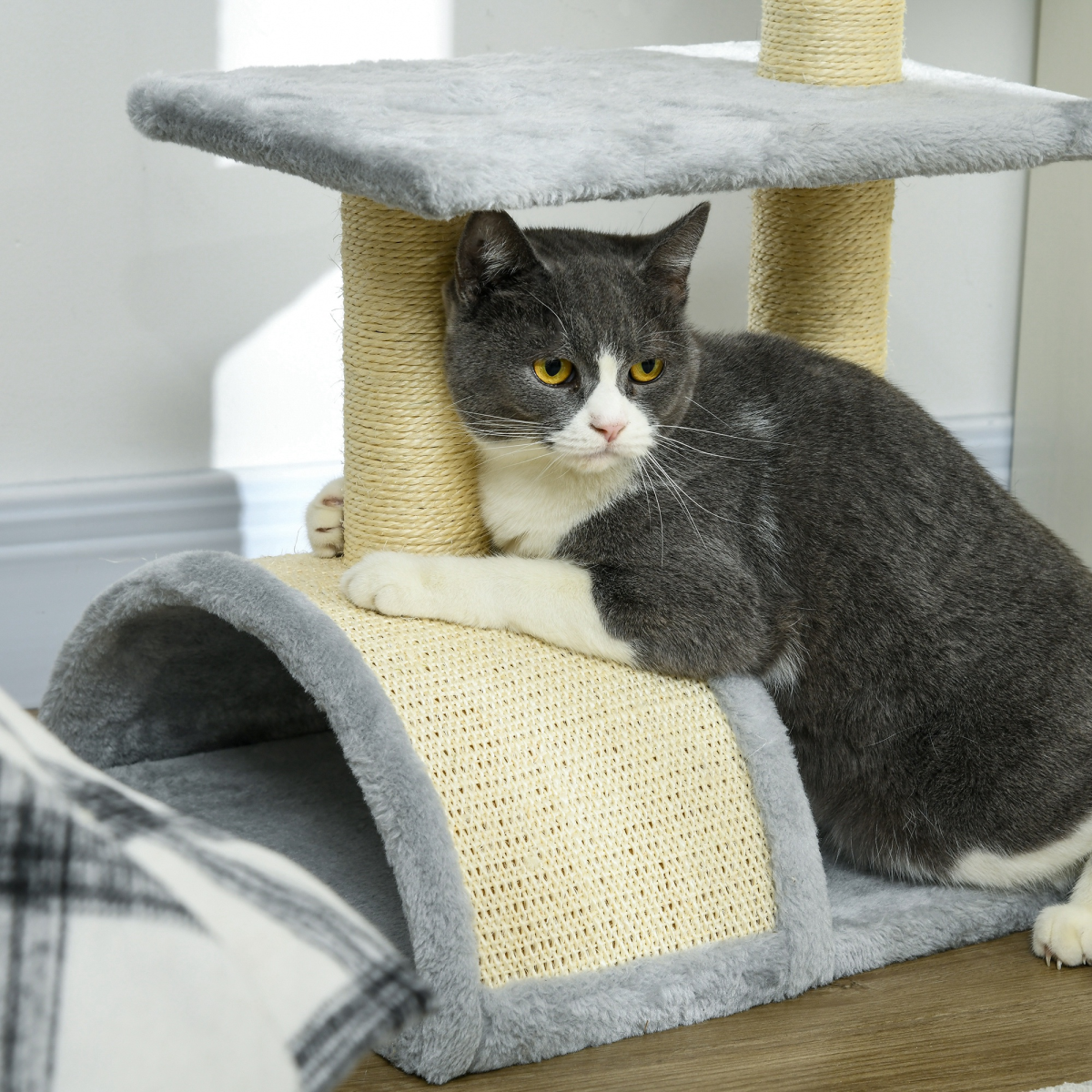 72cm Cat Tree Climbing Tower with Sisal Scratching Post - Light Grey